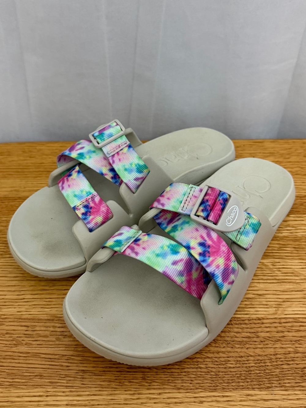 Chaco Chillos Tie Dye Slides Sandals Womens Size 9
